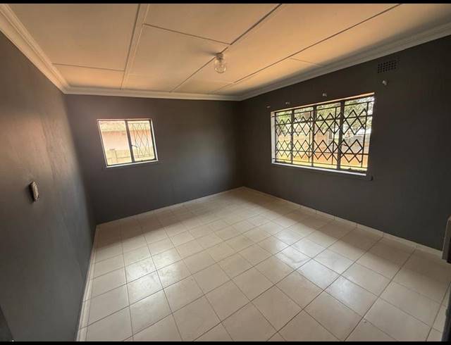 8 BEDROOM HOUSE FOR SALE IN VANDERBIJLPARK CW 6
